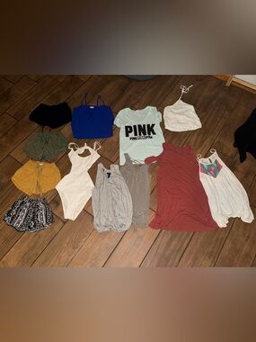 Woman’s size XS clothing bundle